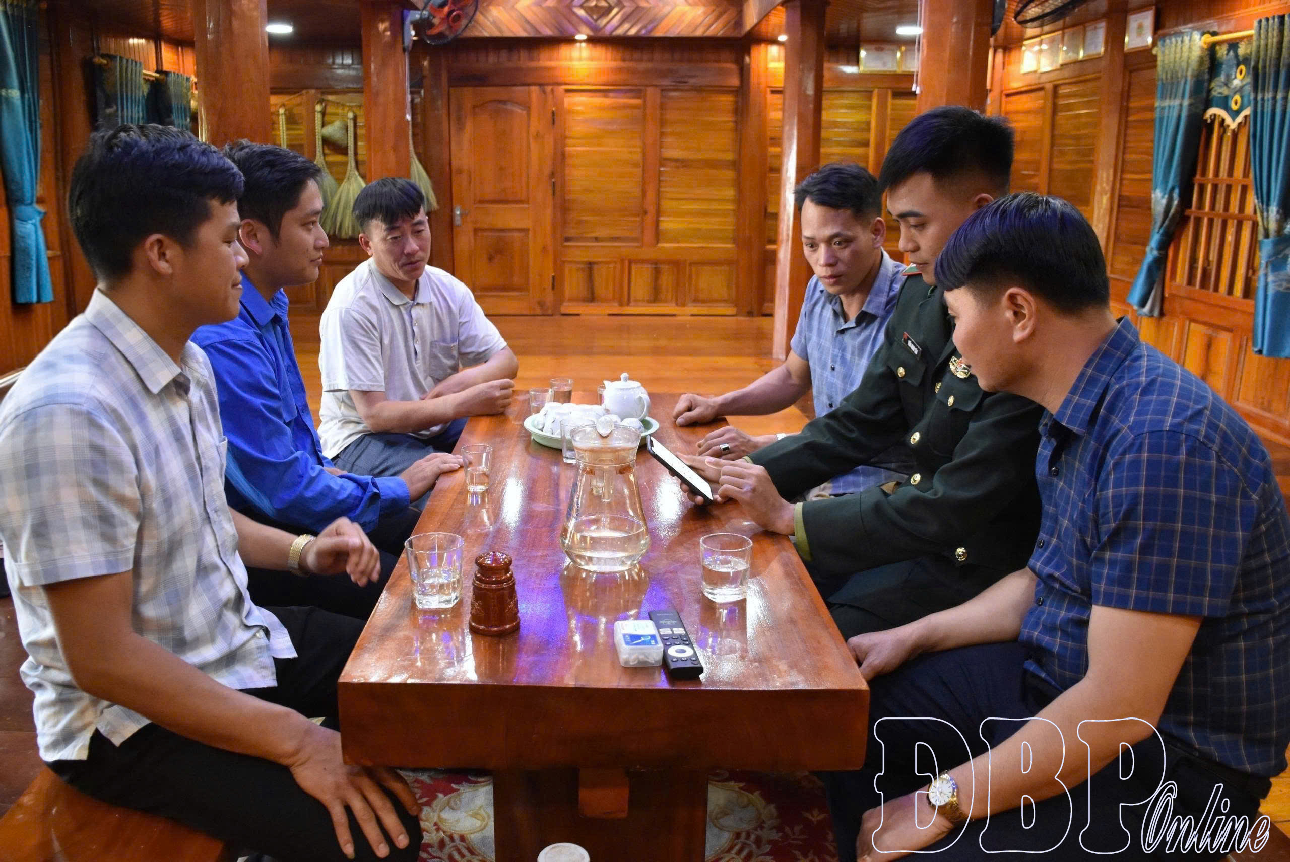 Chuyển đổi số trong quản lý, sinh hoạt Đảng