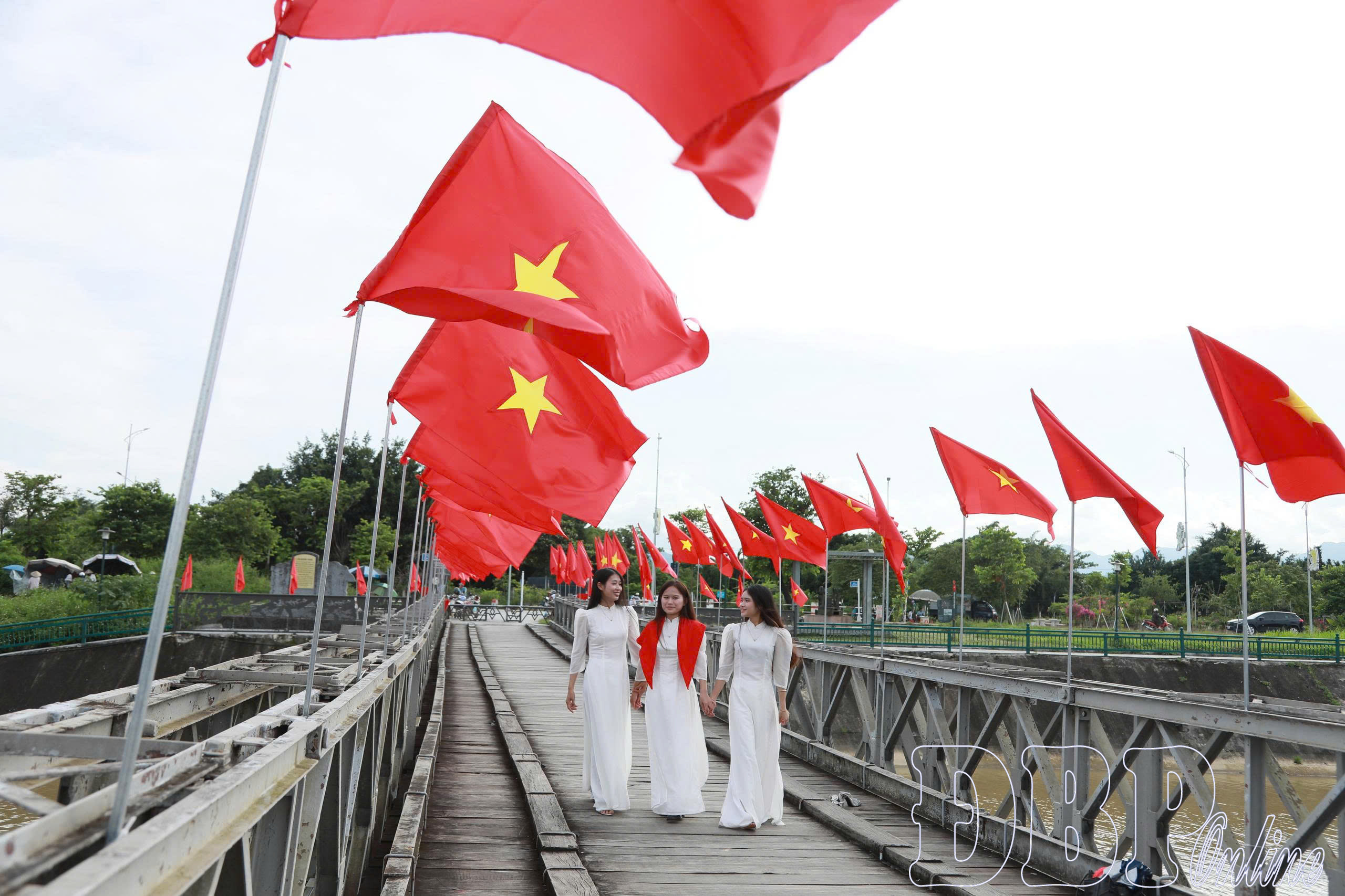 Khát vọng Điện Biên 