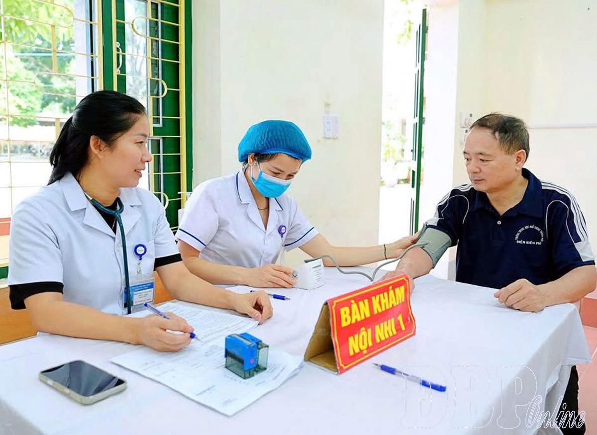 Chăm sóc sức khỏe nhân dân từ cơ sở