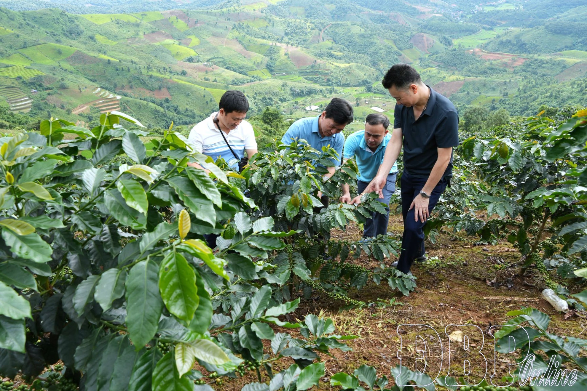 Lắng nghe dân nói