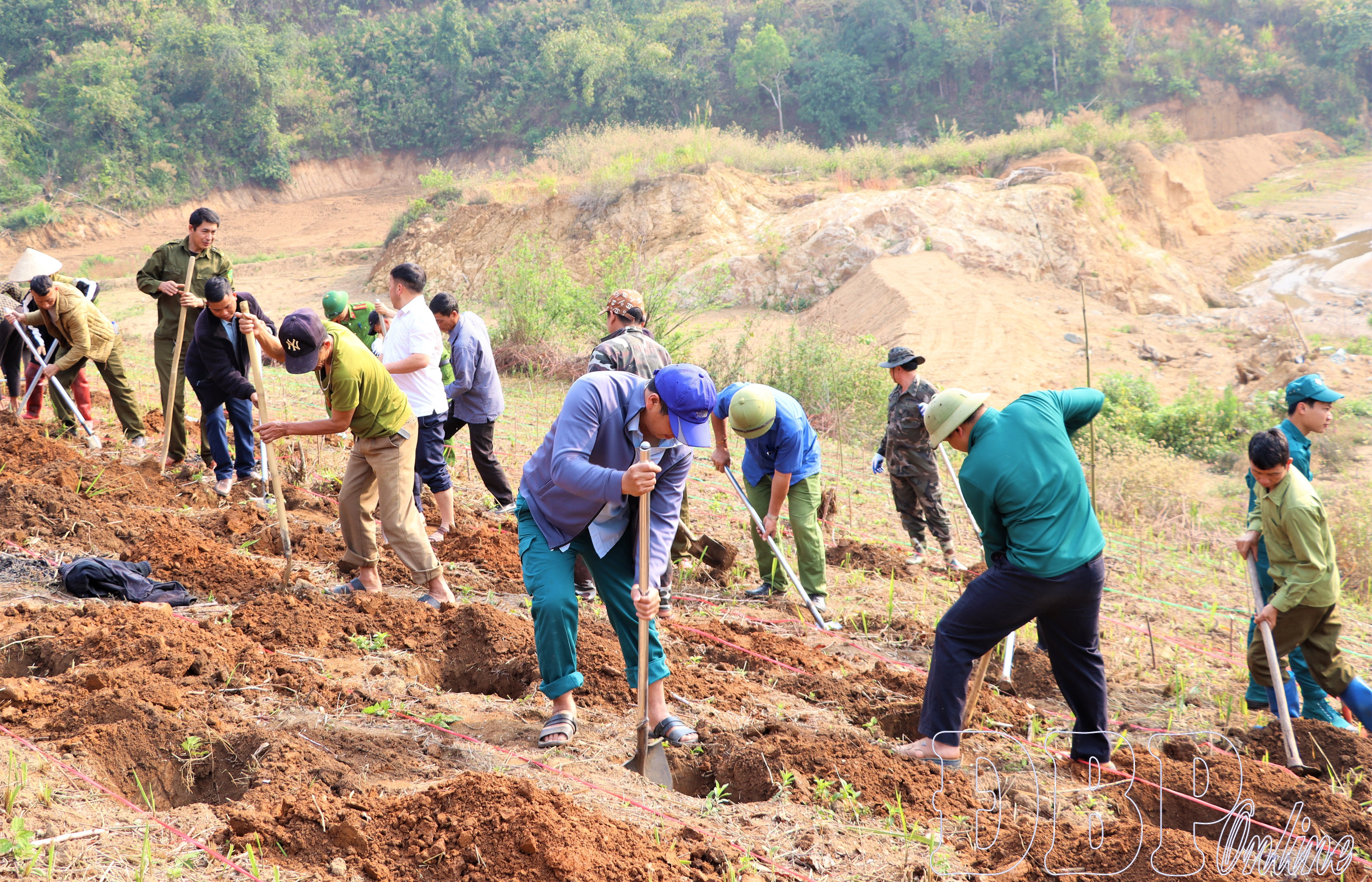 Nói đi đôi với làm chuyển động ngay từ đầu nhiệm kỳ 