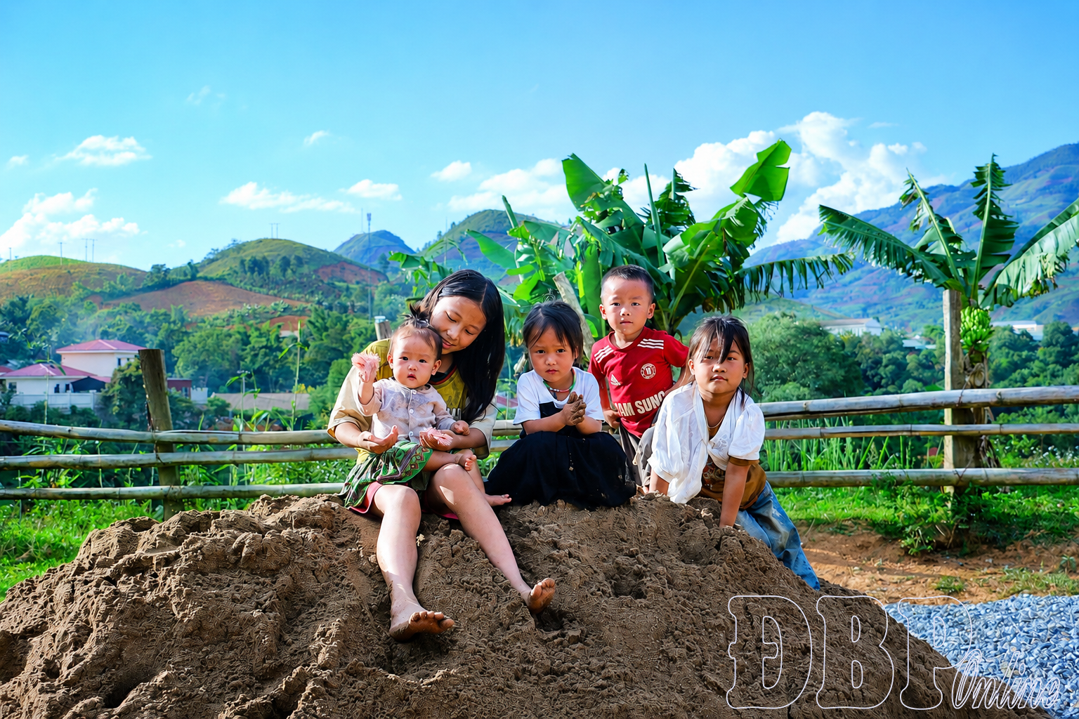 Thiếu sân chơi cho trẻ em vùng cao 