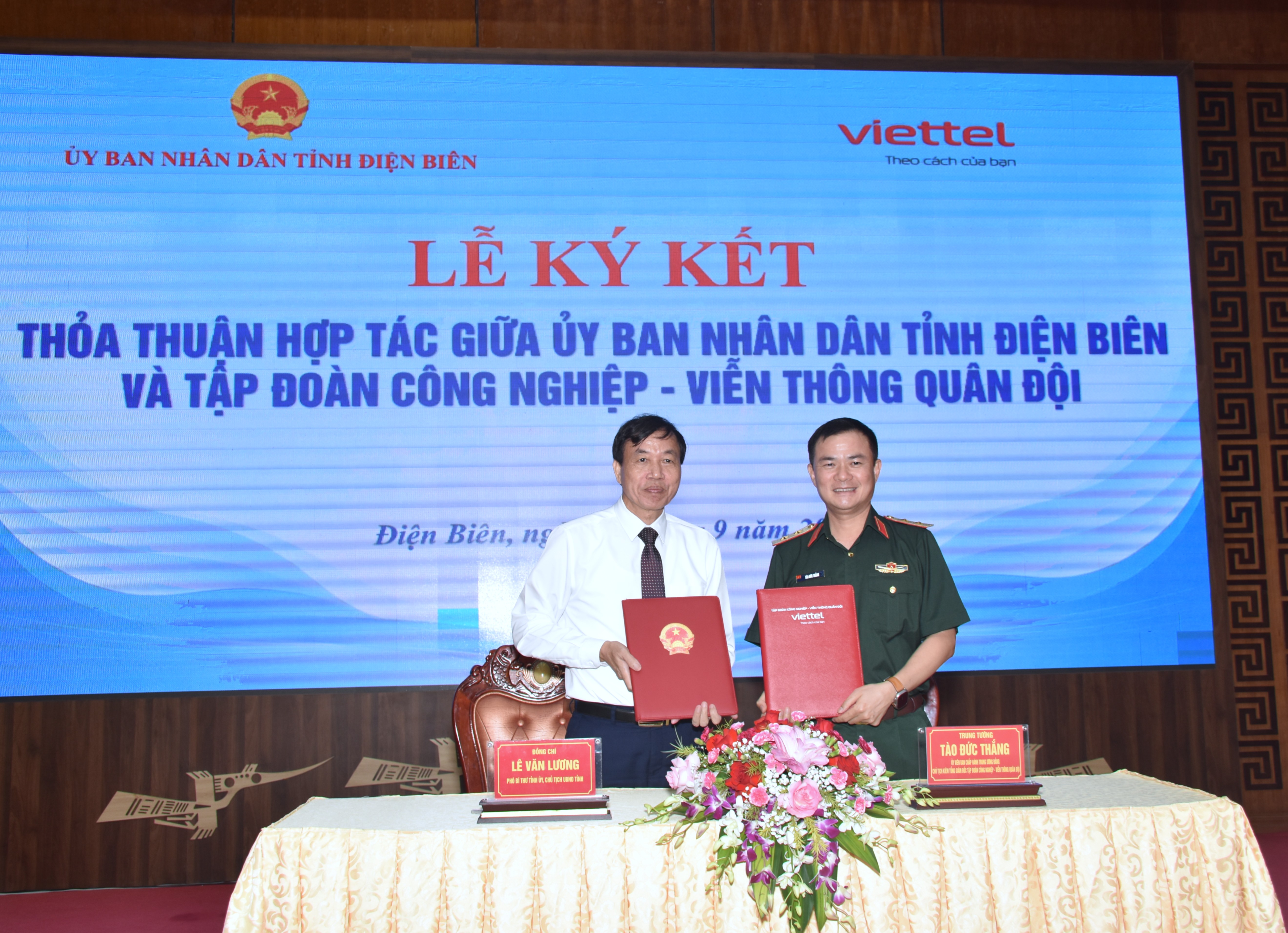Điện Biên ký kết hợp tác chiến lược về phát triển KHCN, đổi mới sáng tạo và chuyển đổi số