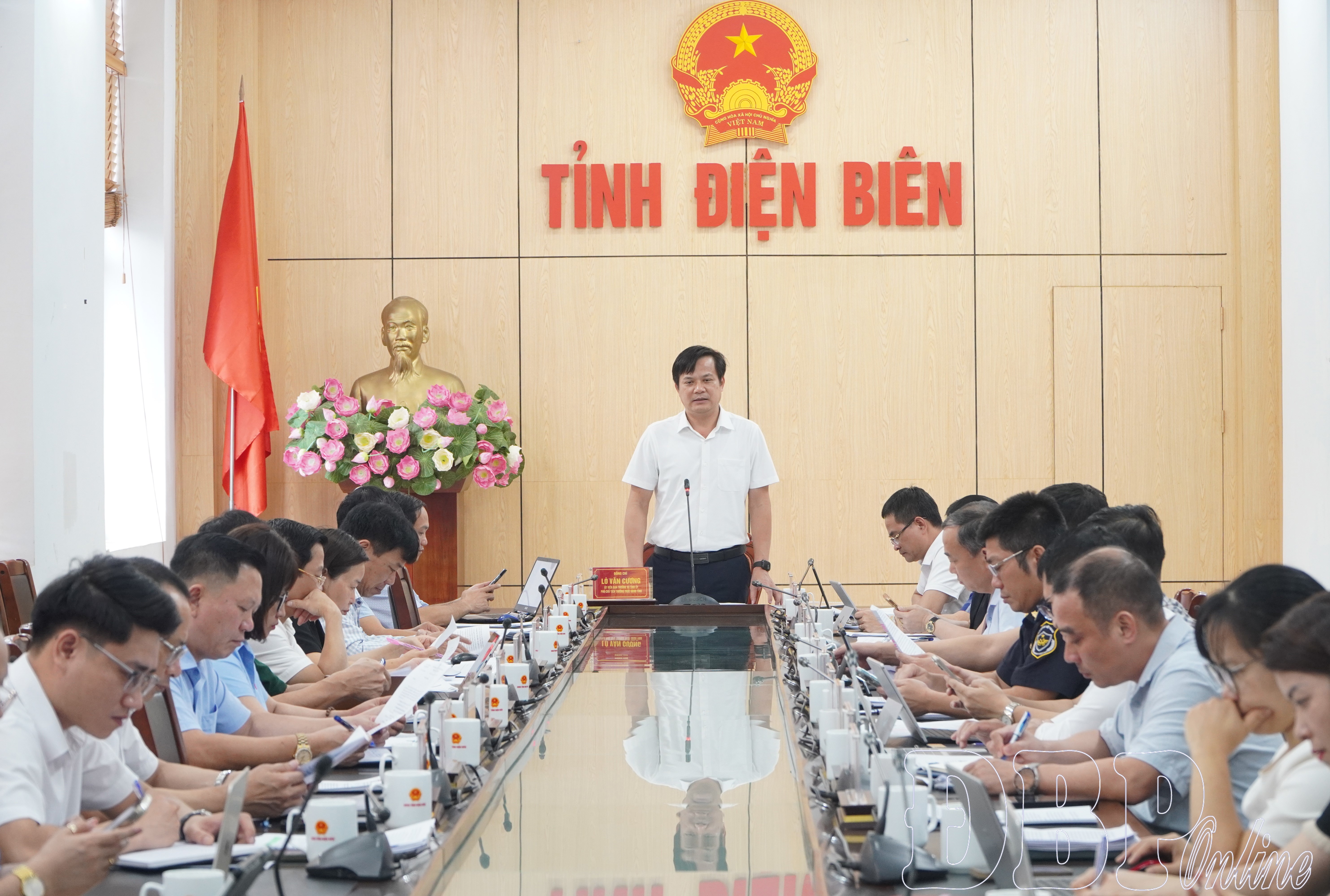 Chuẩn bị điều kiện tổ chức hội chợ và xúc tiến đầu tư quốc tế tại Điện Biên
