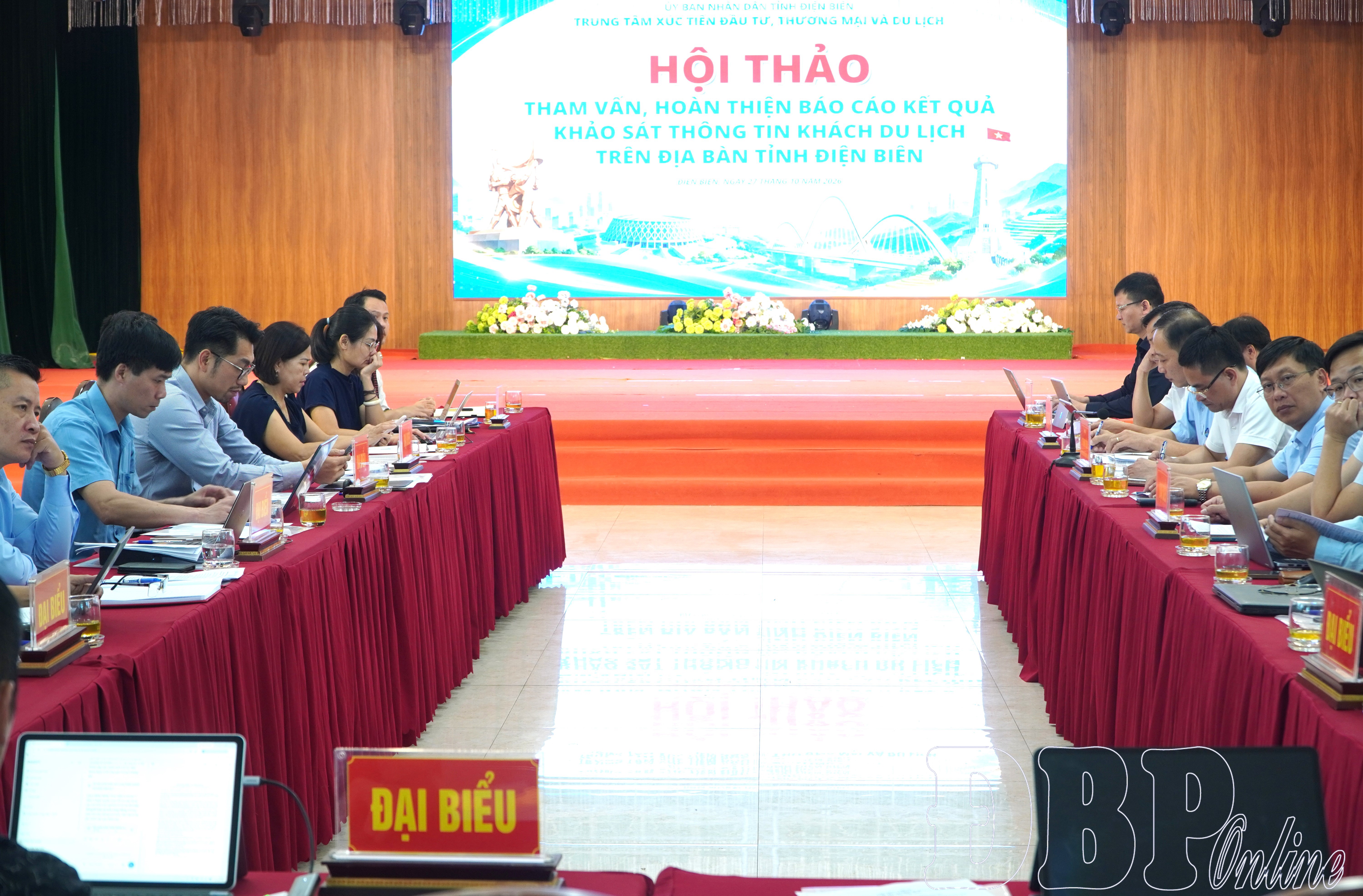 Tham vấn, hoàn thiện Báo cáo kết quả khảo sát thông tin khách du lịch 