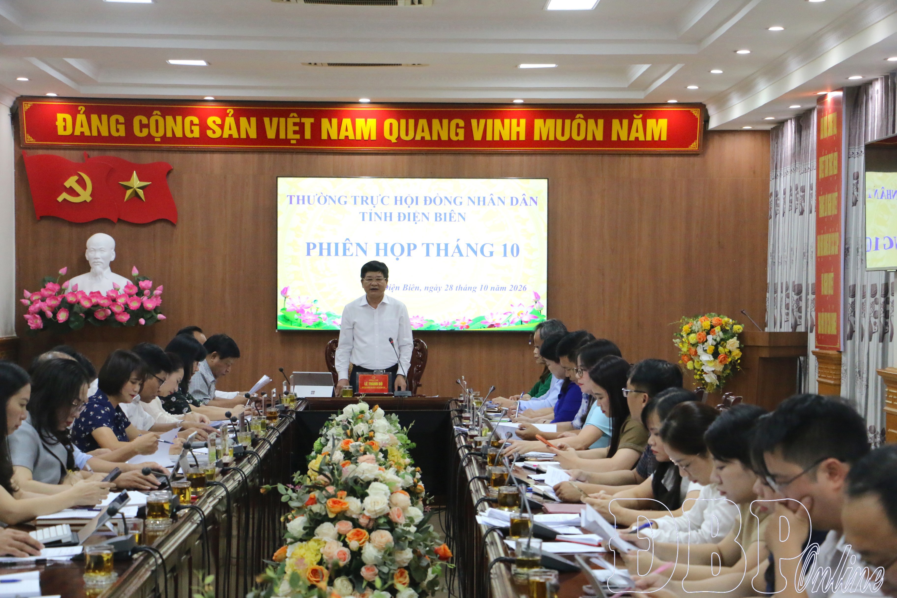 Thường trực HĐND tỉnh họp phiên tháng 10