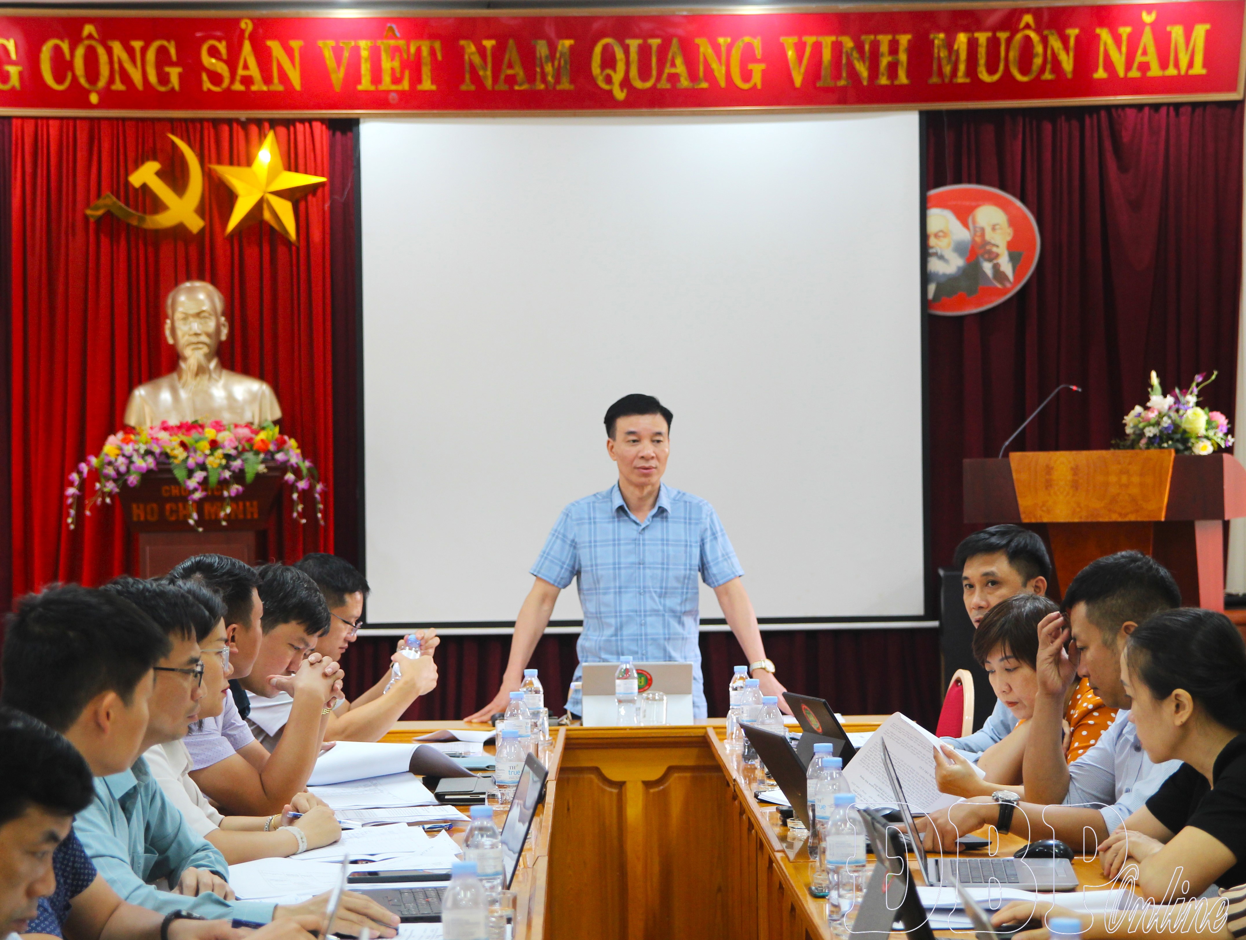 Họp triển khai kịch bản tăng trưởng ngành Xây dựng