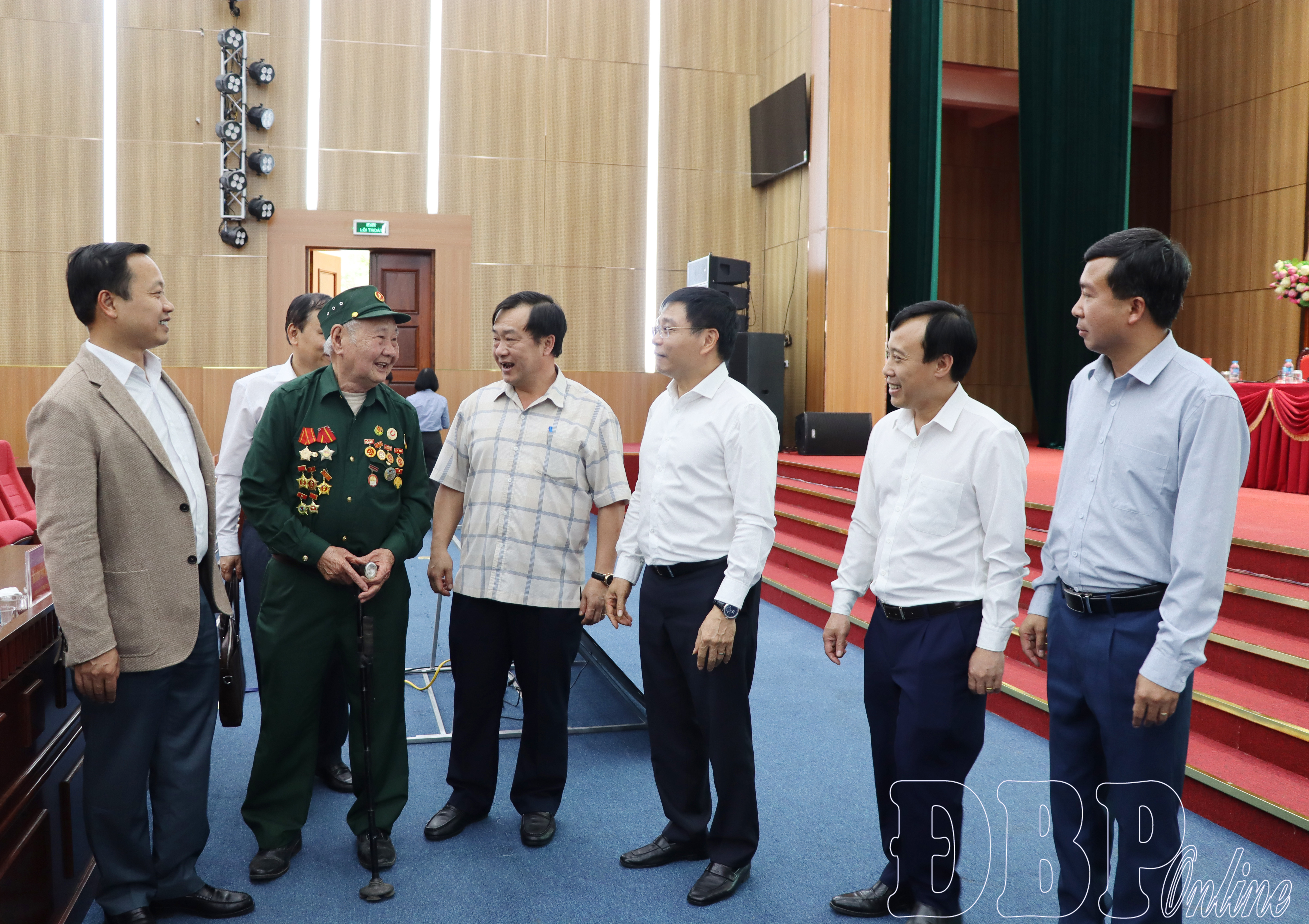 Ứng cử viên đại biểu Quốc hội khóa XVI, đơn vị bầu cử số 3 tiếp xúc cử tri 