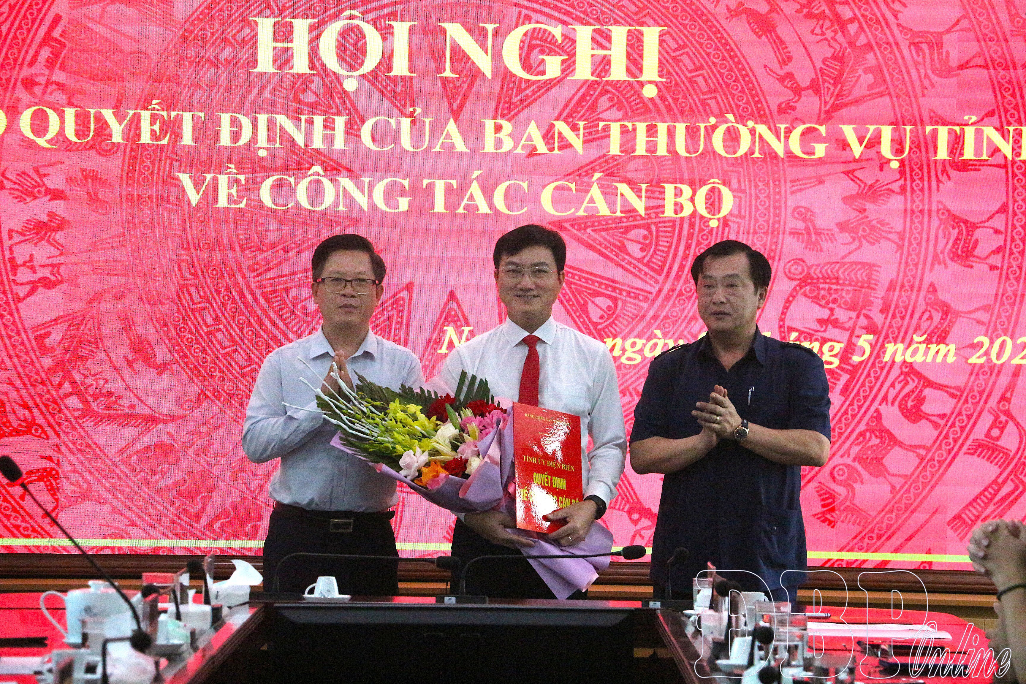 Công bố quyết định của Ban Thường vụ Tỉnh ủy về công tác cán bộ