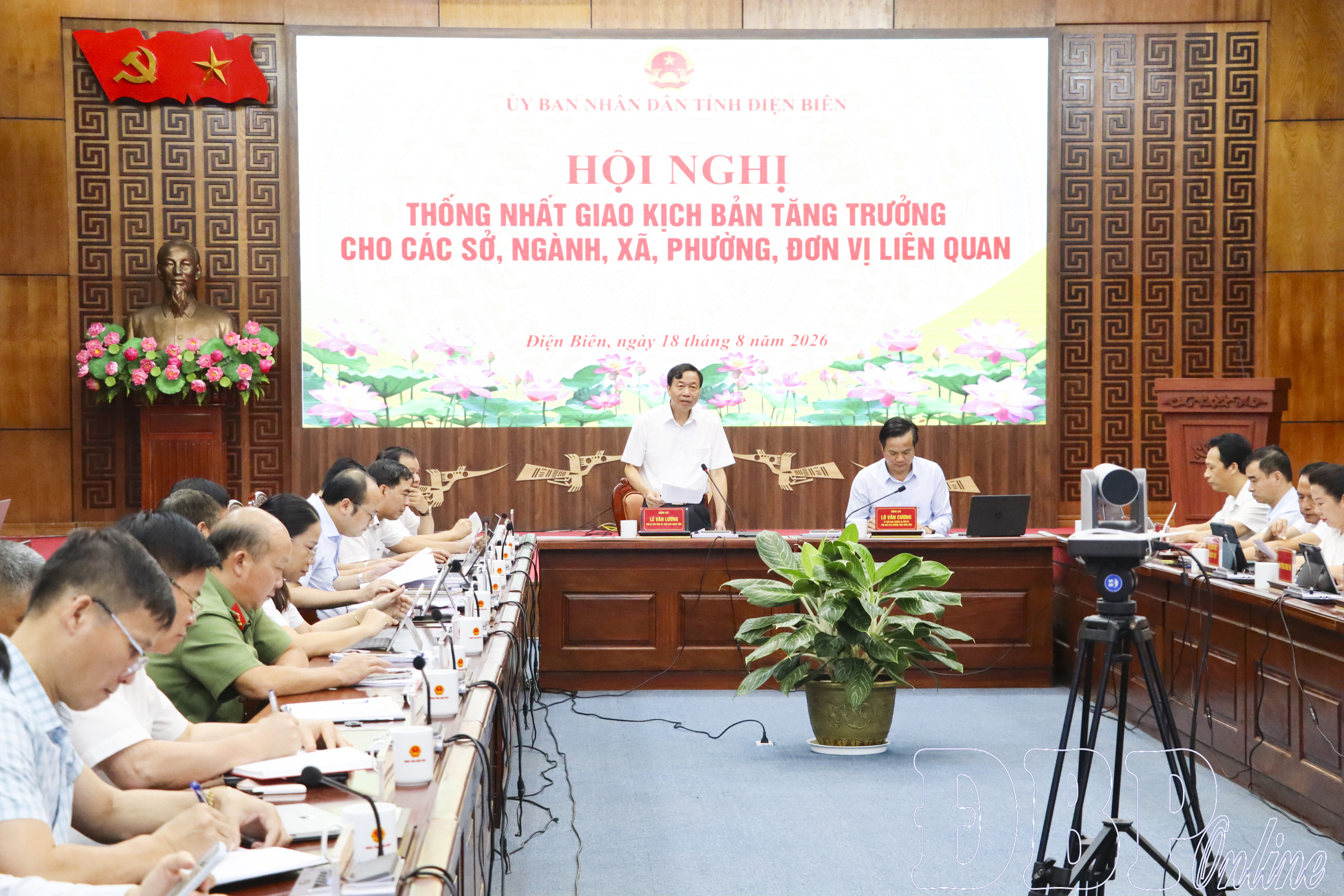 Thống nhất giao kịch bản tăng trưởng các sở ngành, xã, phường và các đơn vị 