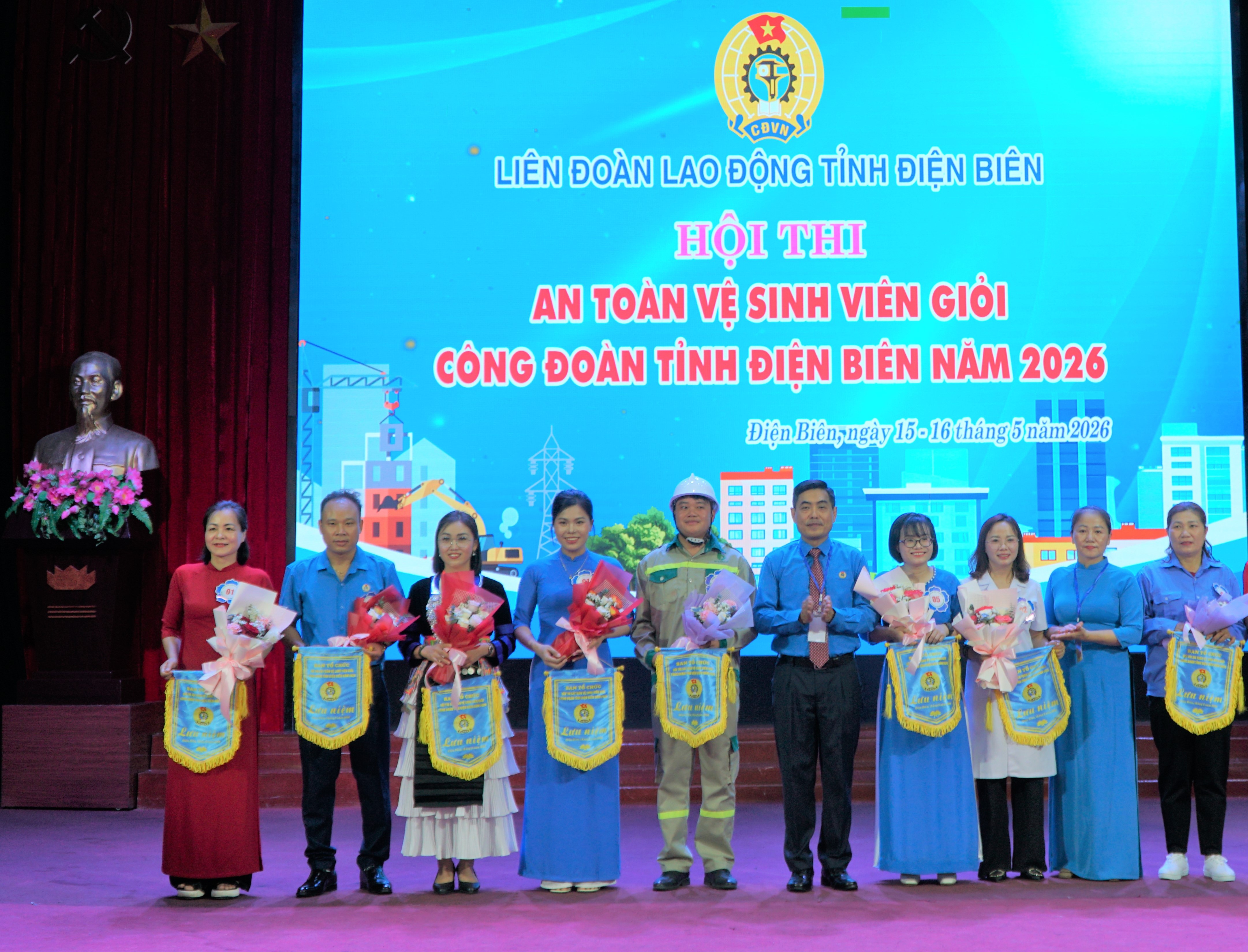 10 đội tham gia Hội thi “An toàn vệ sinh viên giỏi” năm 2026 