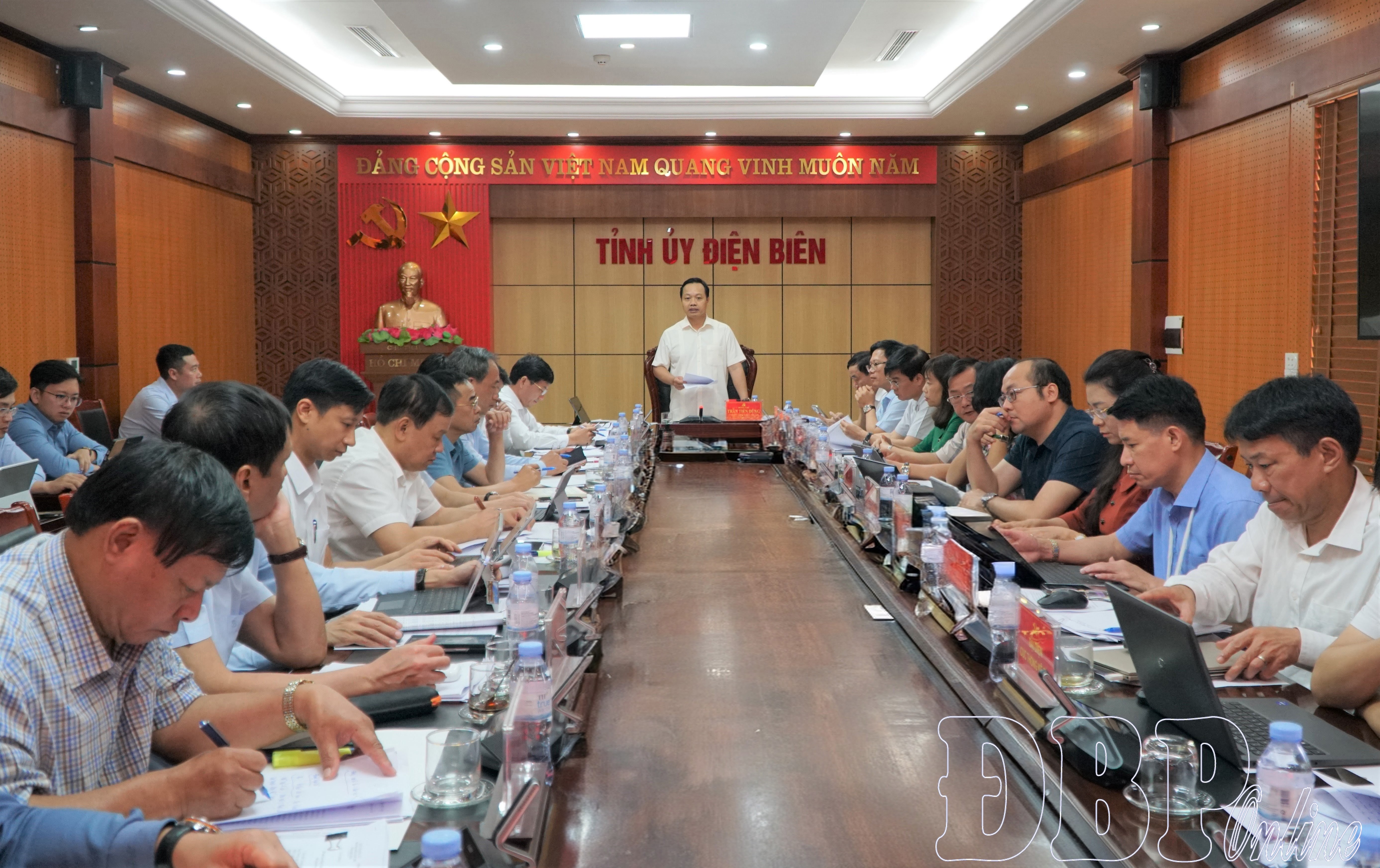 Thường trực Tỉnh ủy giao ban với các cơ quan cấp tỉnh