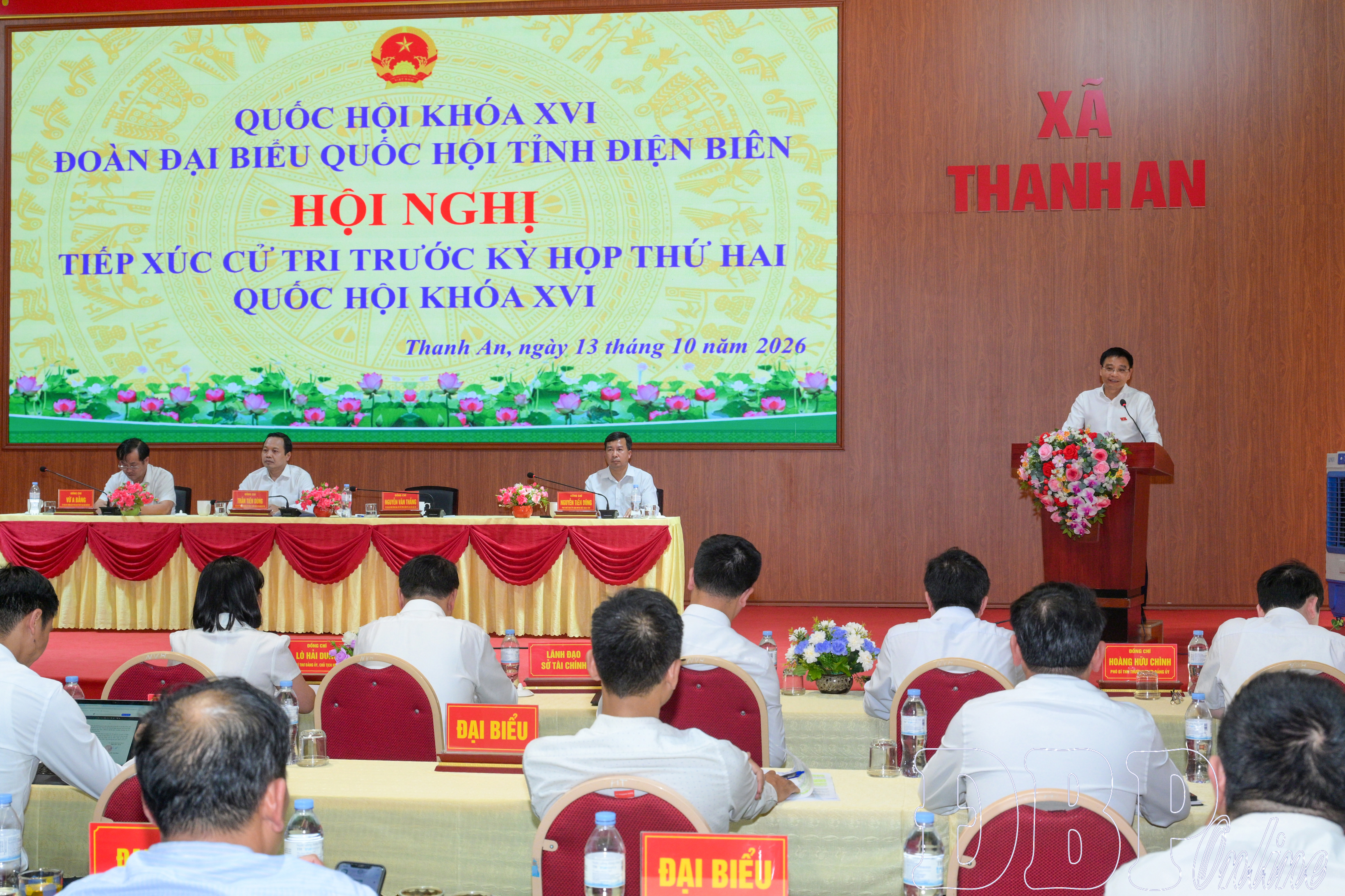 Phó Thủ tướng Chính phủ Nguyễn Văn Thắng tiếp xúc cử tri xã Thanh An