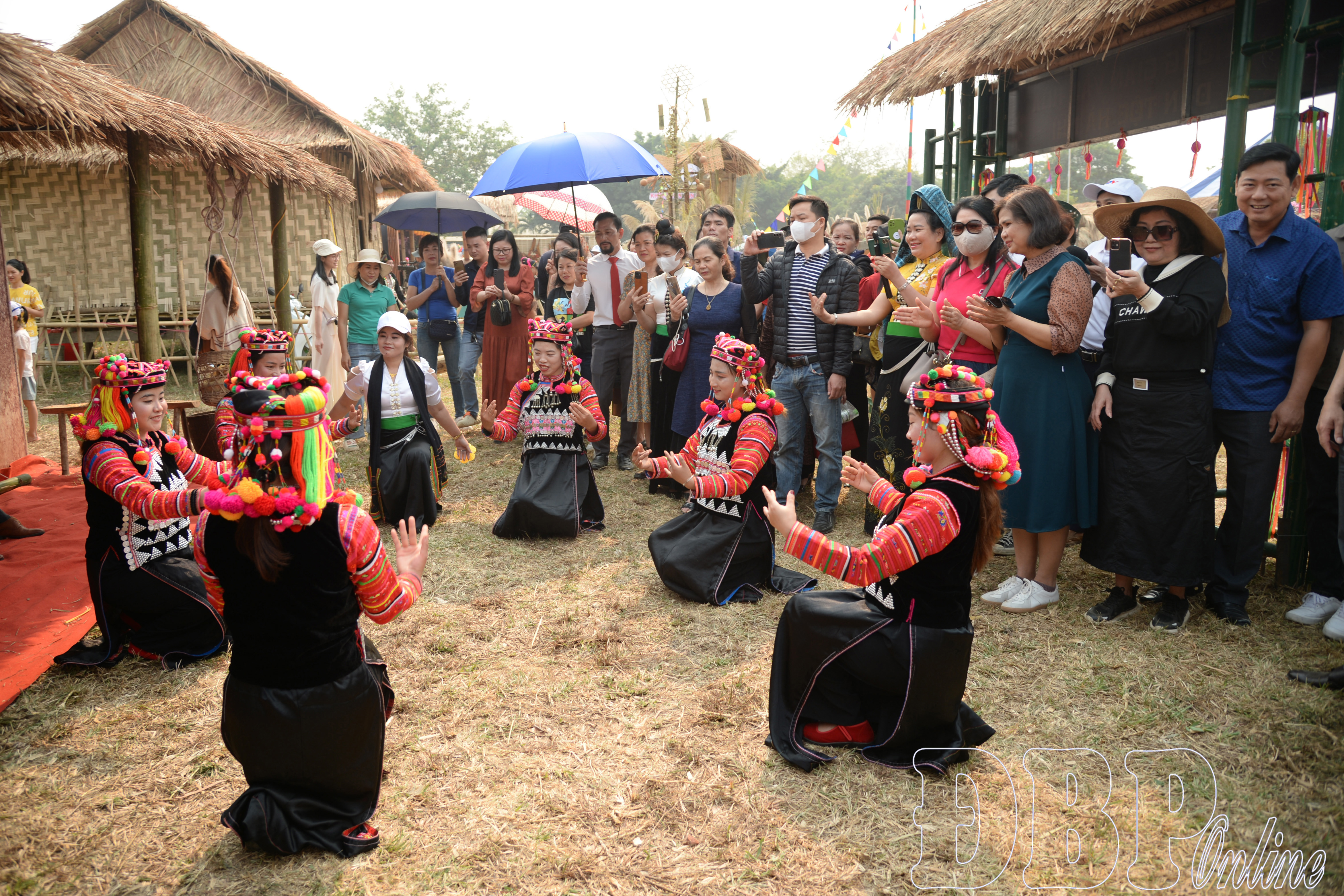 Bảo tồn bản sắc văn hóa các dân tộc tỉnh Điện Biên