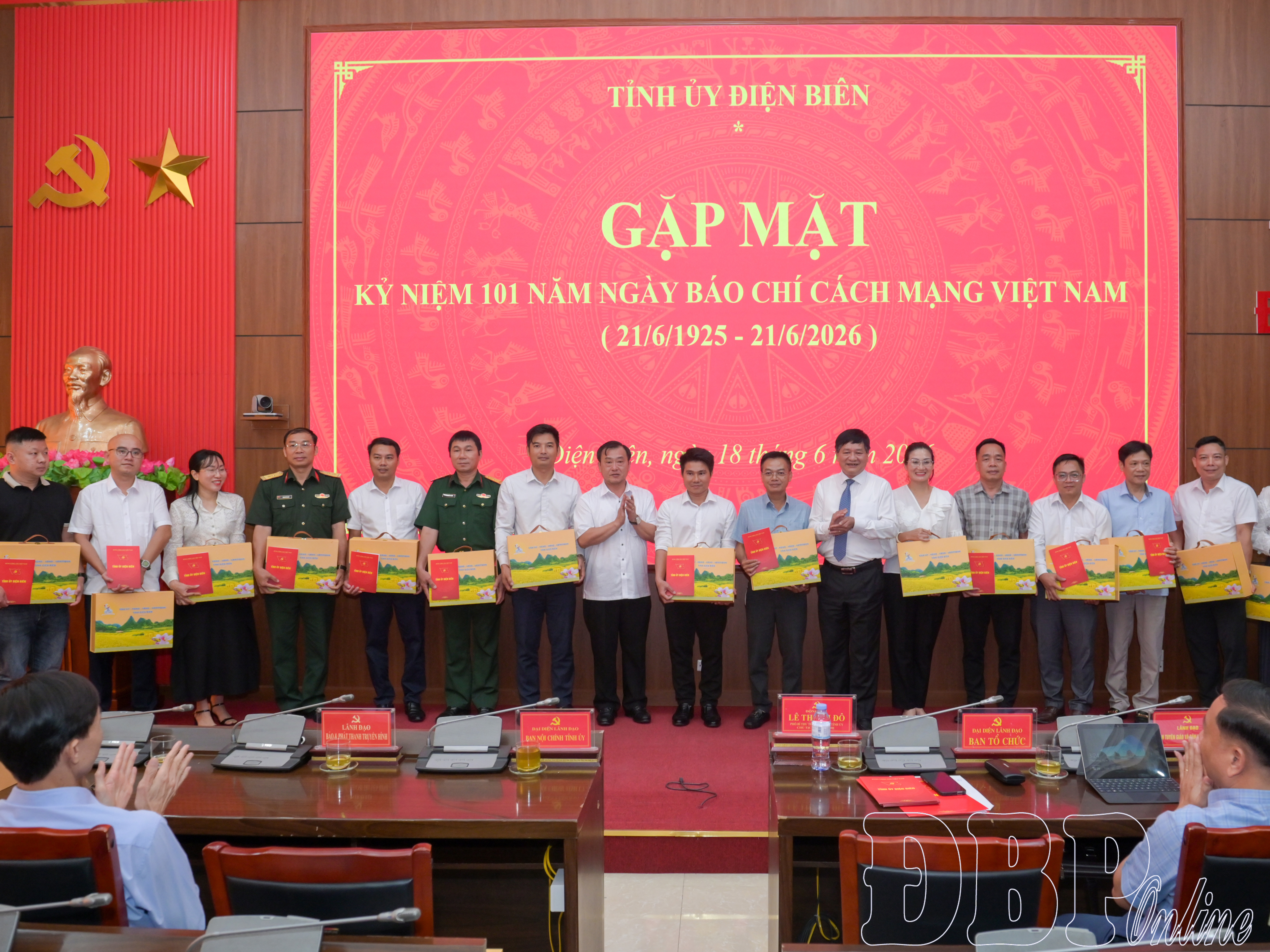 Tỉnh ủy gặp mặt kỷ niệm 101 năm Ngày Báo chí cách mạng Việt Nam