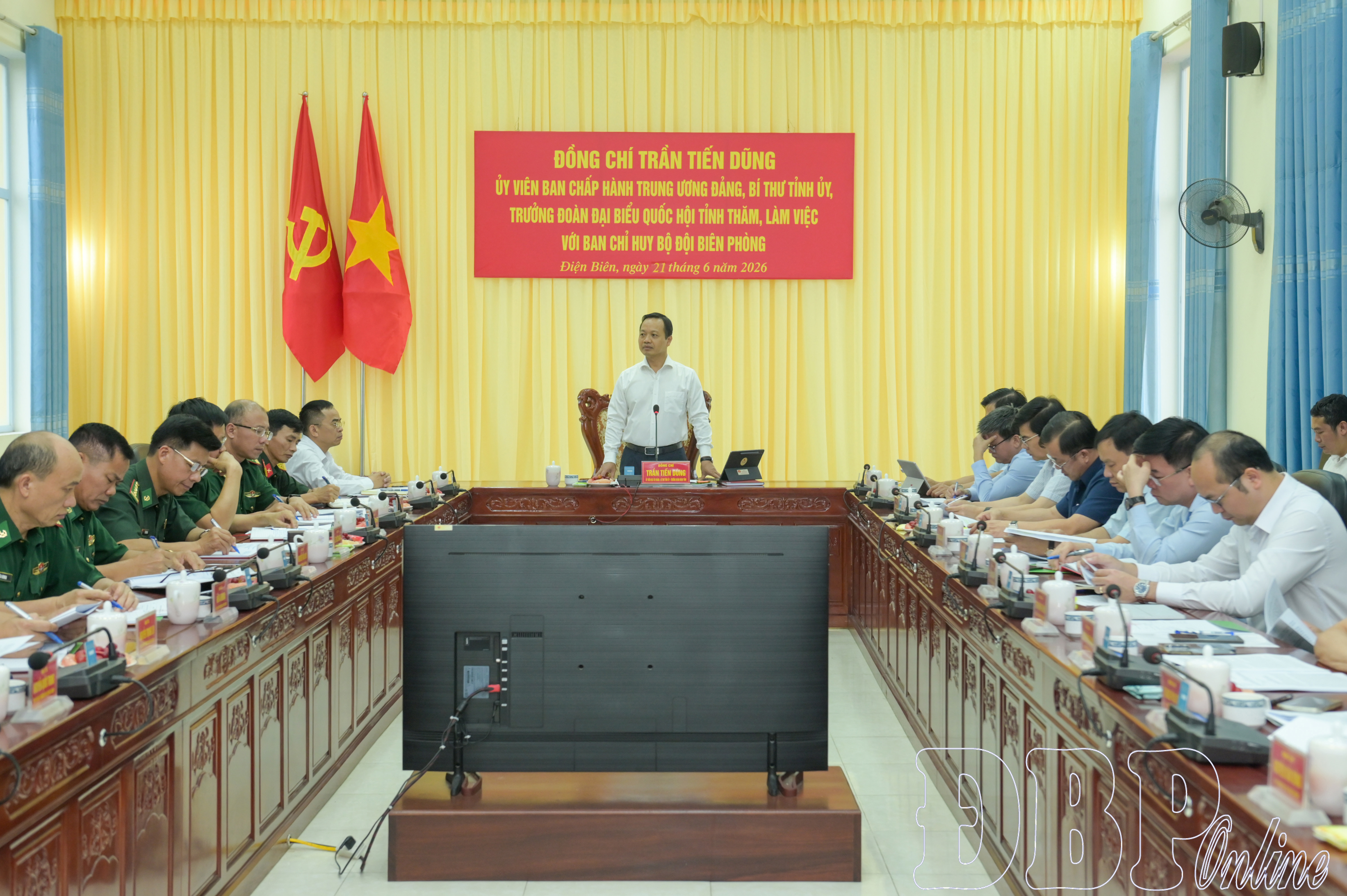 Bí thư Tỉnh ủy Trần Tiến Dũng thăm, làm việc với Ban Chỉ huy Bộ đội Biên phòng tỉnh