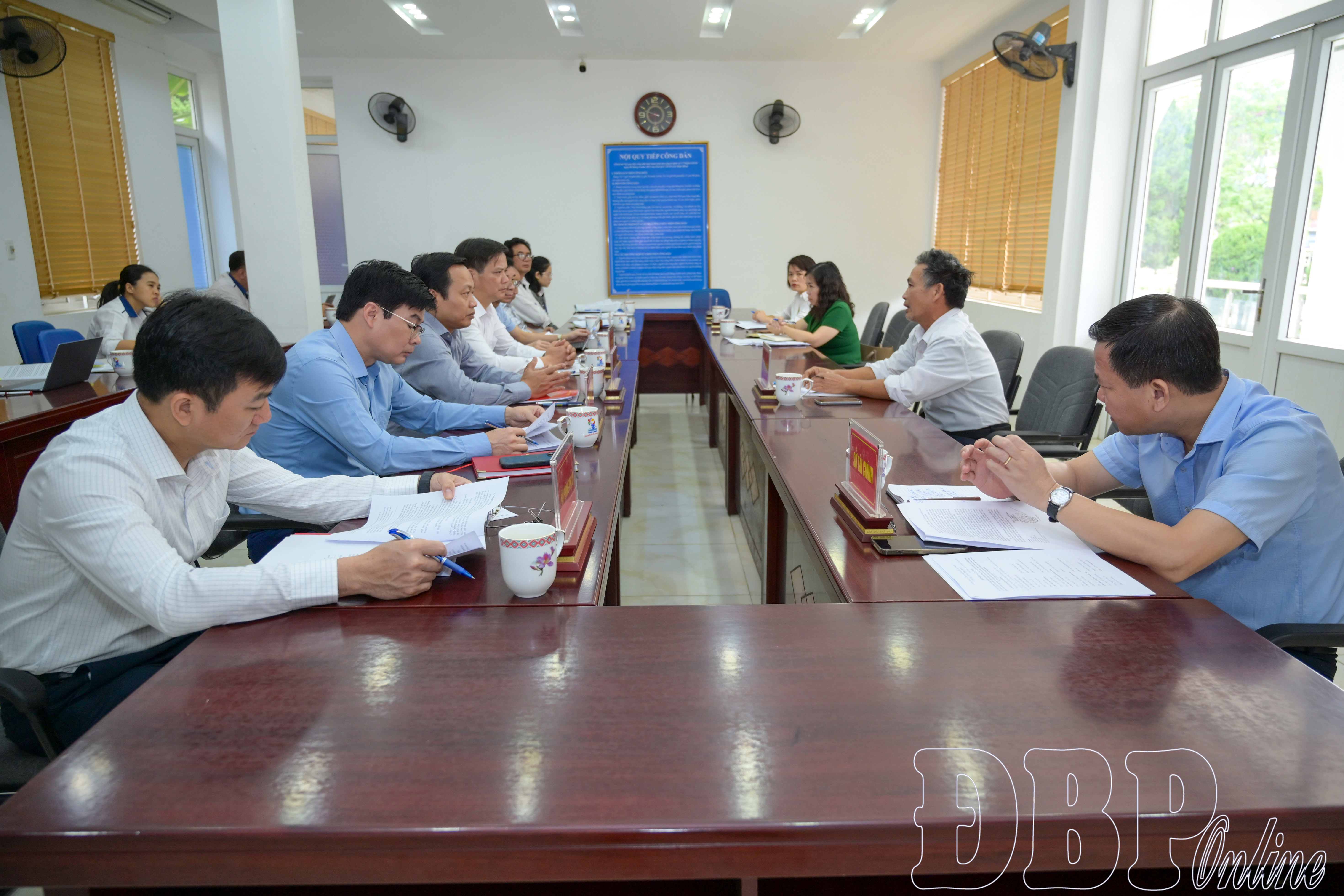 Bí thư Tỉnh ủy Trần Tiến Dũng tiếp công dân