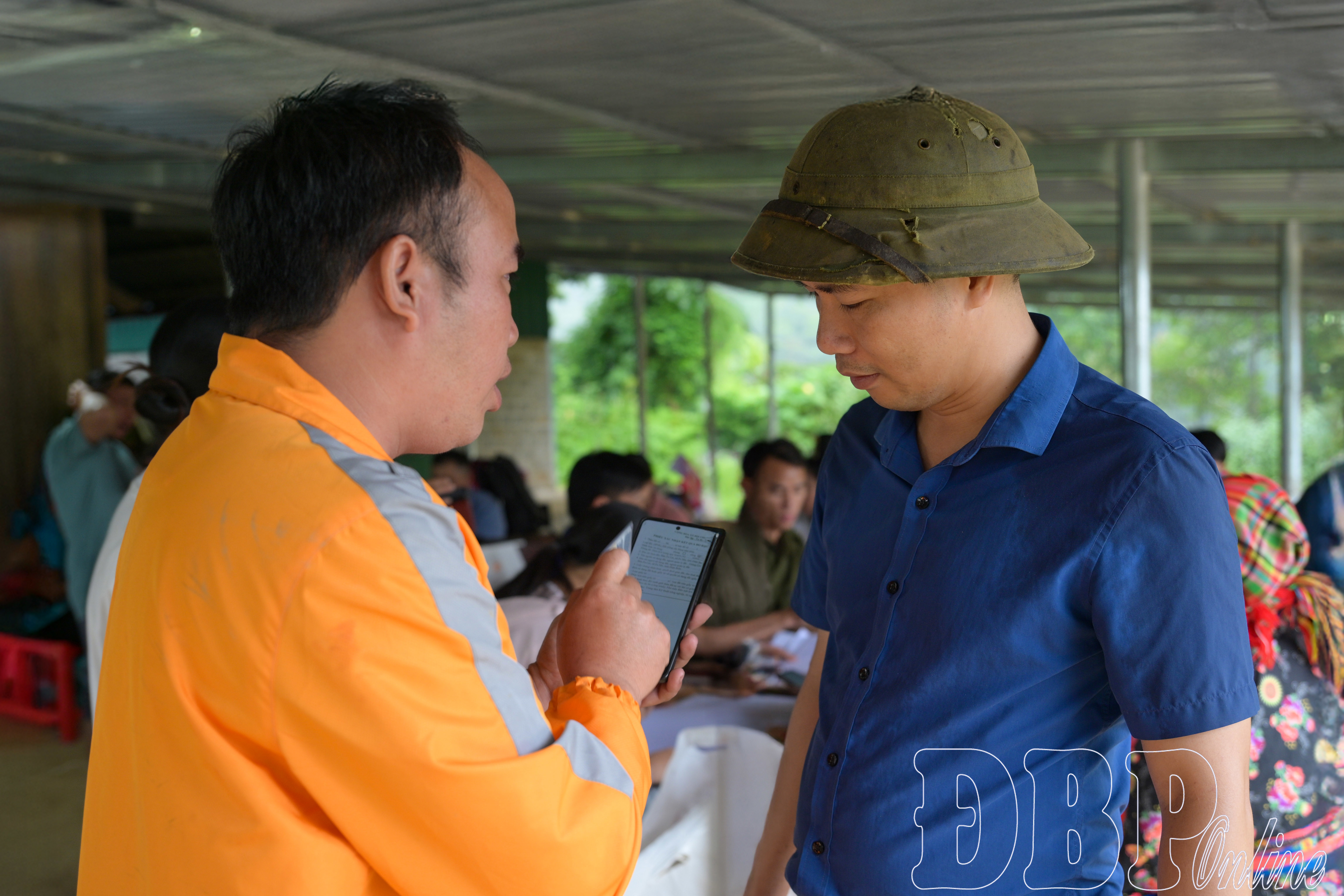 Đồng thuận, đẩy nhanh tiến độ dự án điện mặt trời 