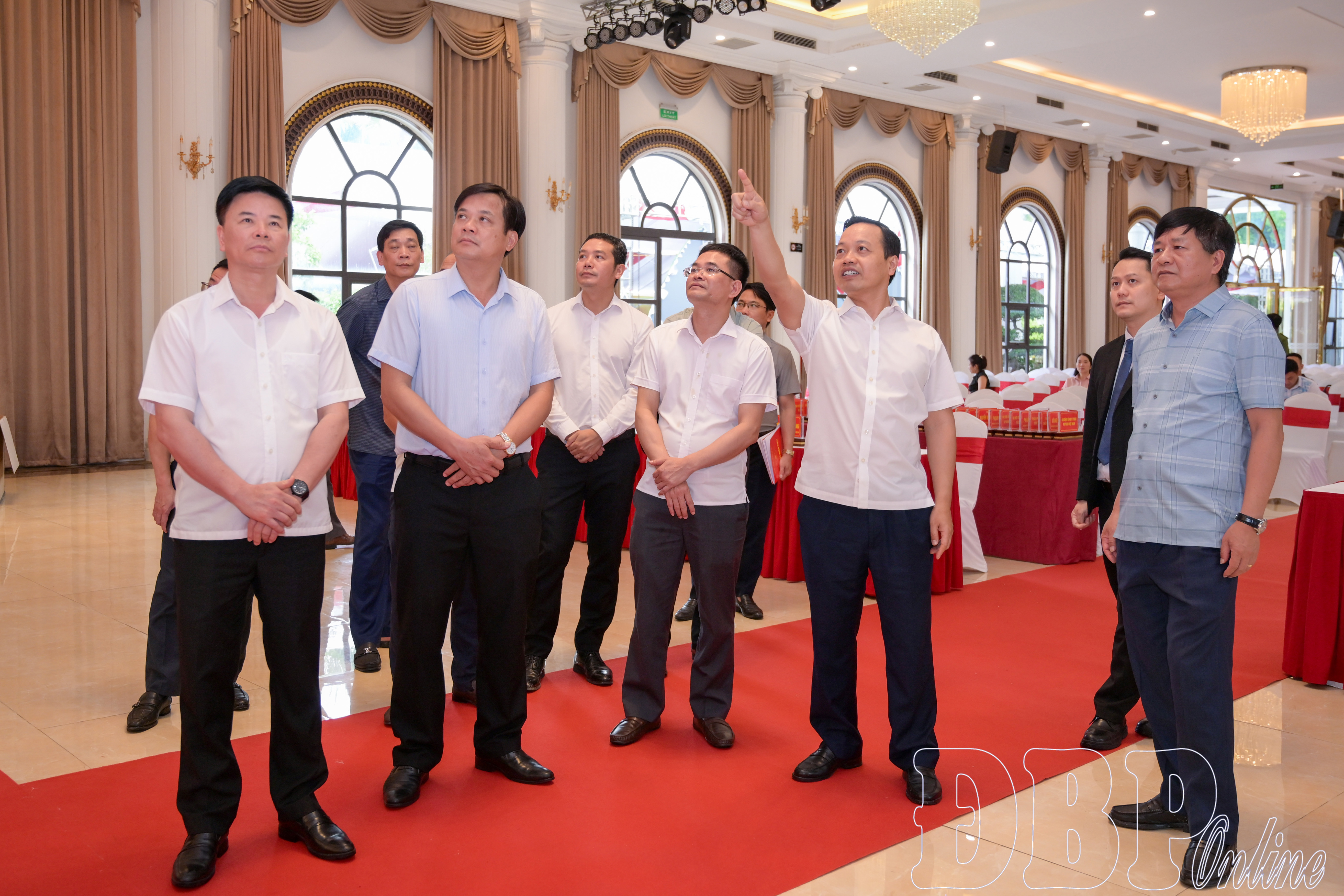 Bí thư Tỉnh ủy Trần Tiến Dũng kiểm tra công tác chuẩn bị Hội nghị Xúc tiến đầu tư