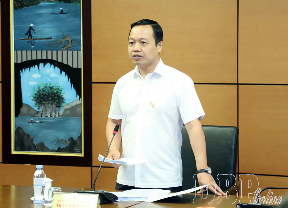 ĐBQH tỉnh tham gia ý kiến về thí điểm chế định luật sư công