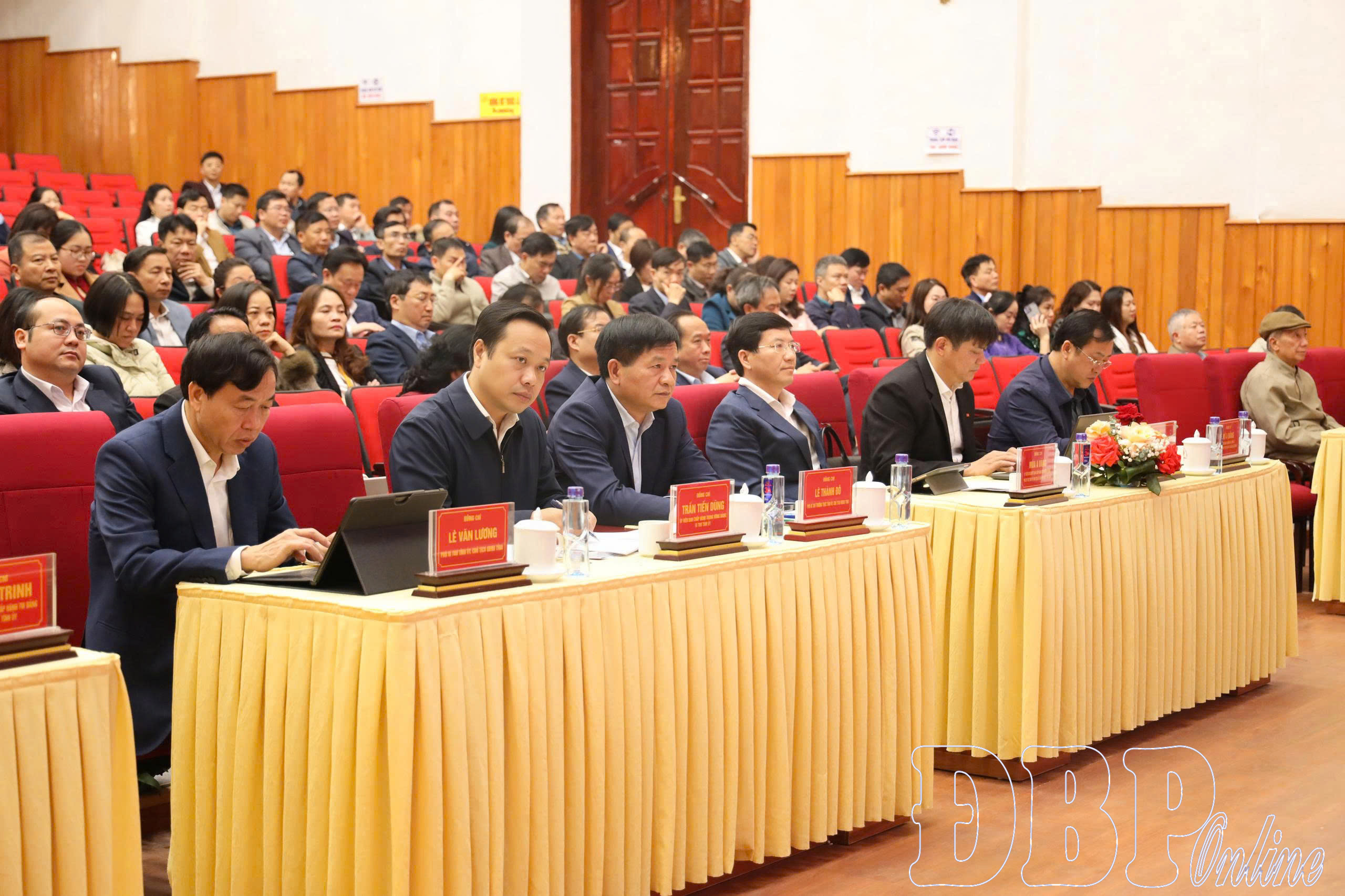 Khẩn trương cụ thể Nghị quyết Đại hội XIV thành chương trình, kế hoạch hành động phù hợp