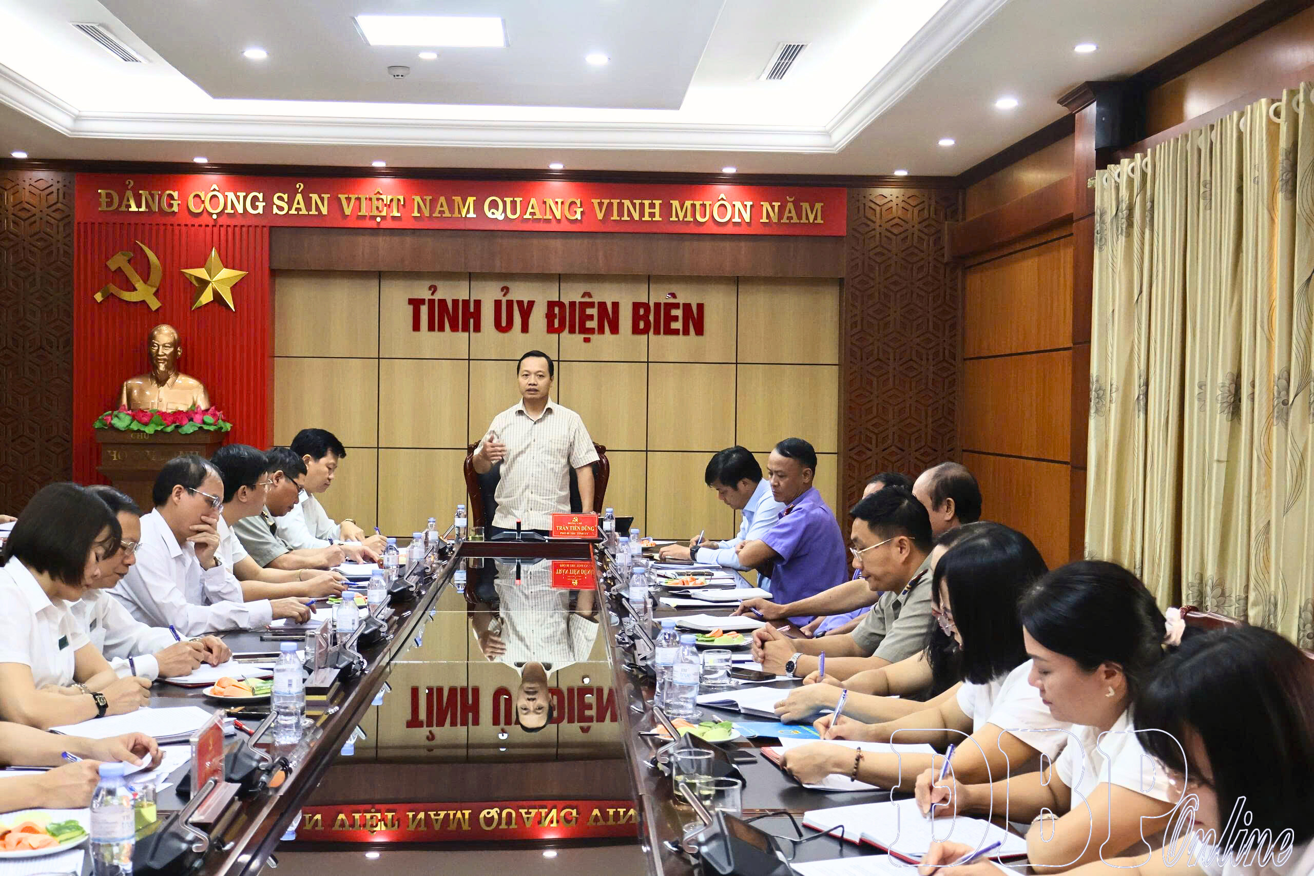 Tăng cường lãnh đạo công tác thi hành án dân sự, hành chính