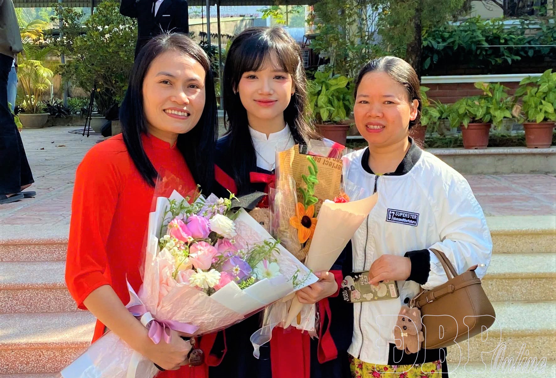 Hành trình trở thành thủ khoa toàn quốc của nữ sinh Điện Biên