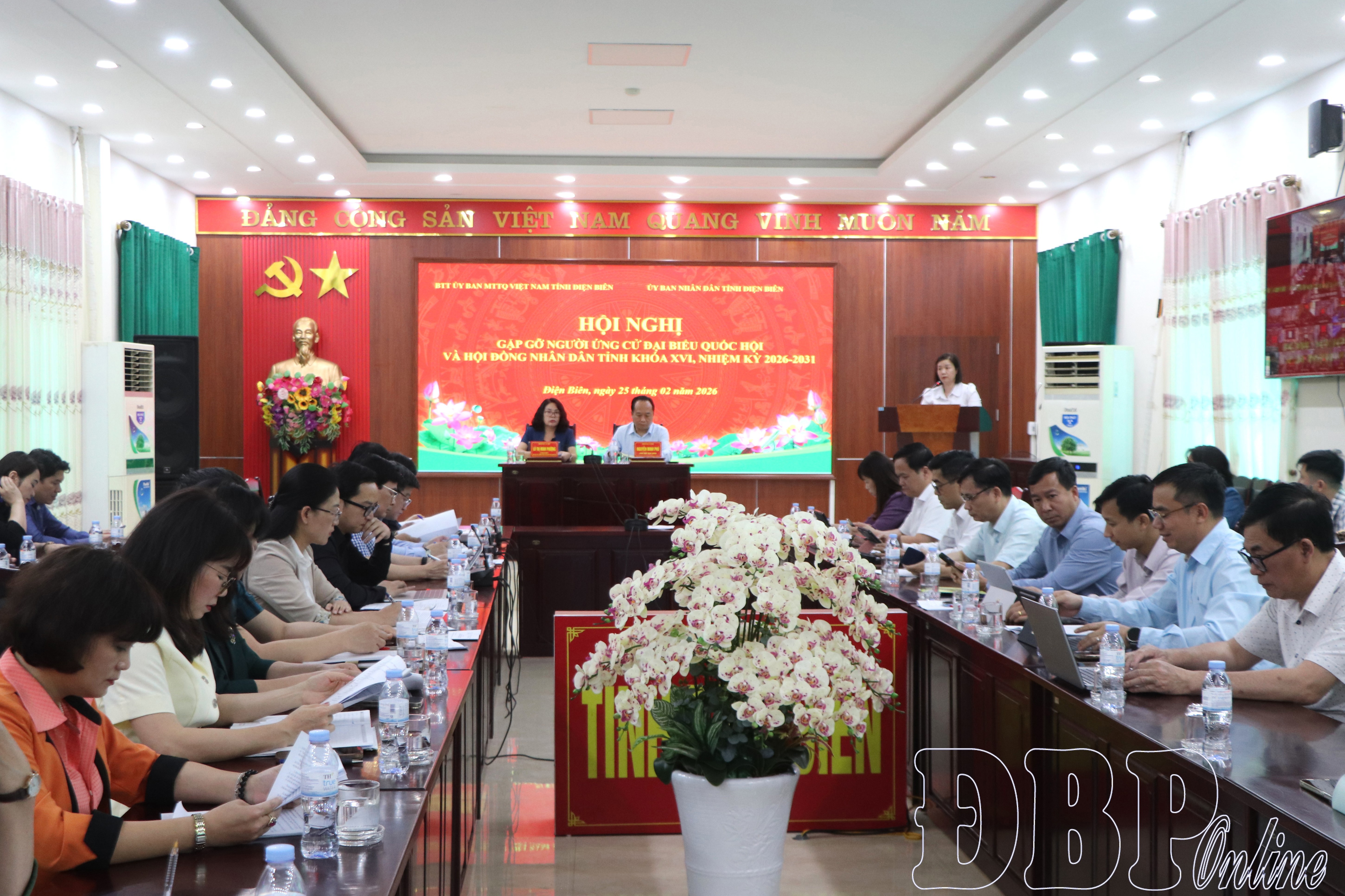 Hội nghị gặp gỡ người ứng cử đại biểu Quốc hội và HĐND tỉnh Điện Biên khóa XVI