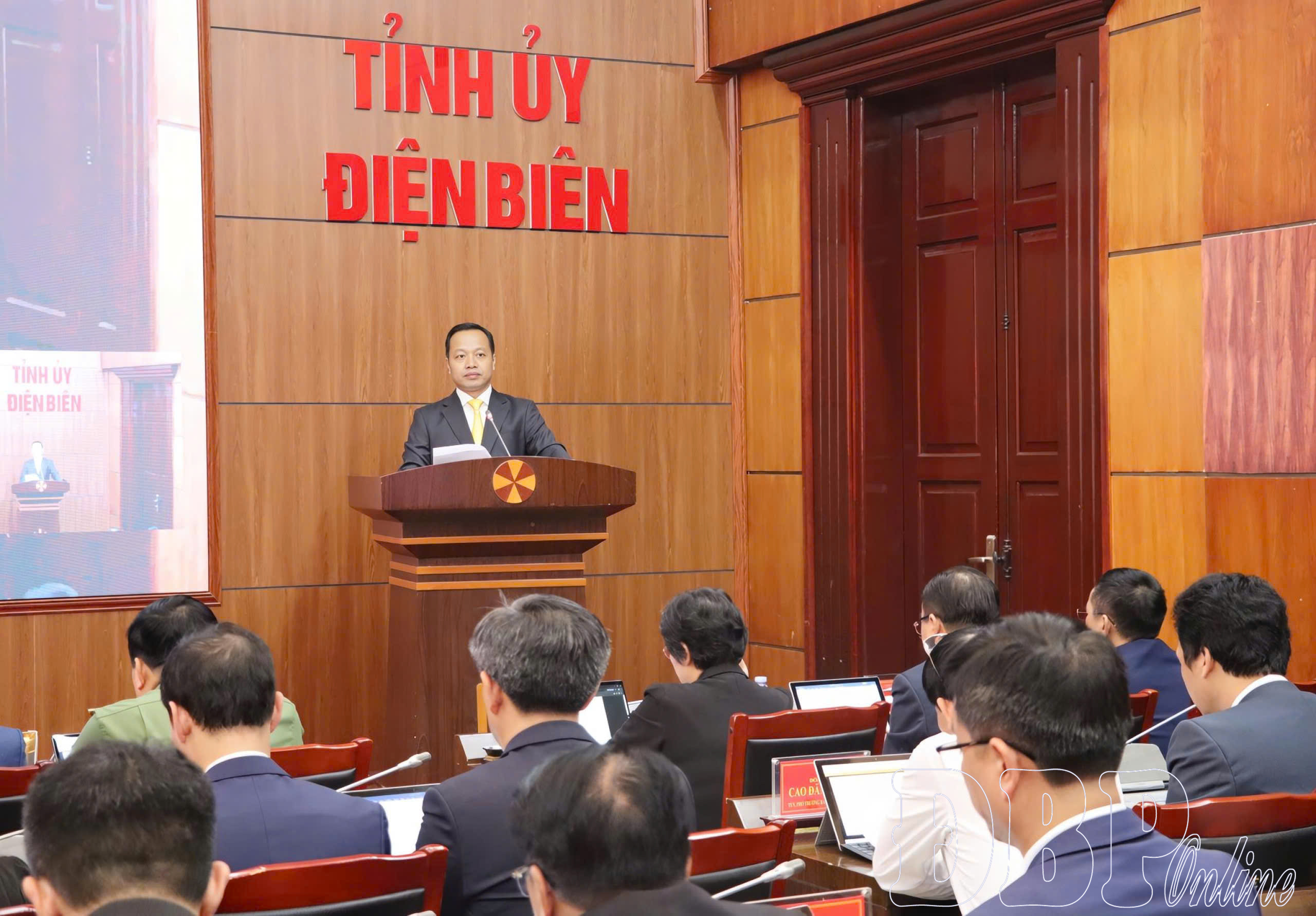 Hội nghị Ban Chấp hành Đảng bộ tỉnh lần thứ 13